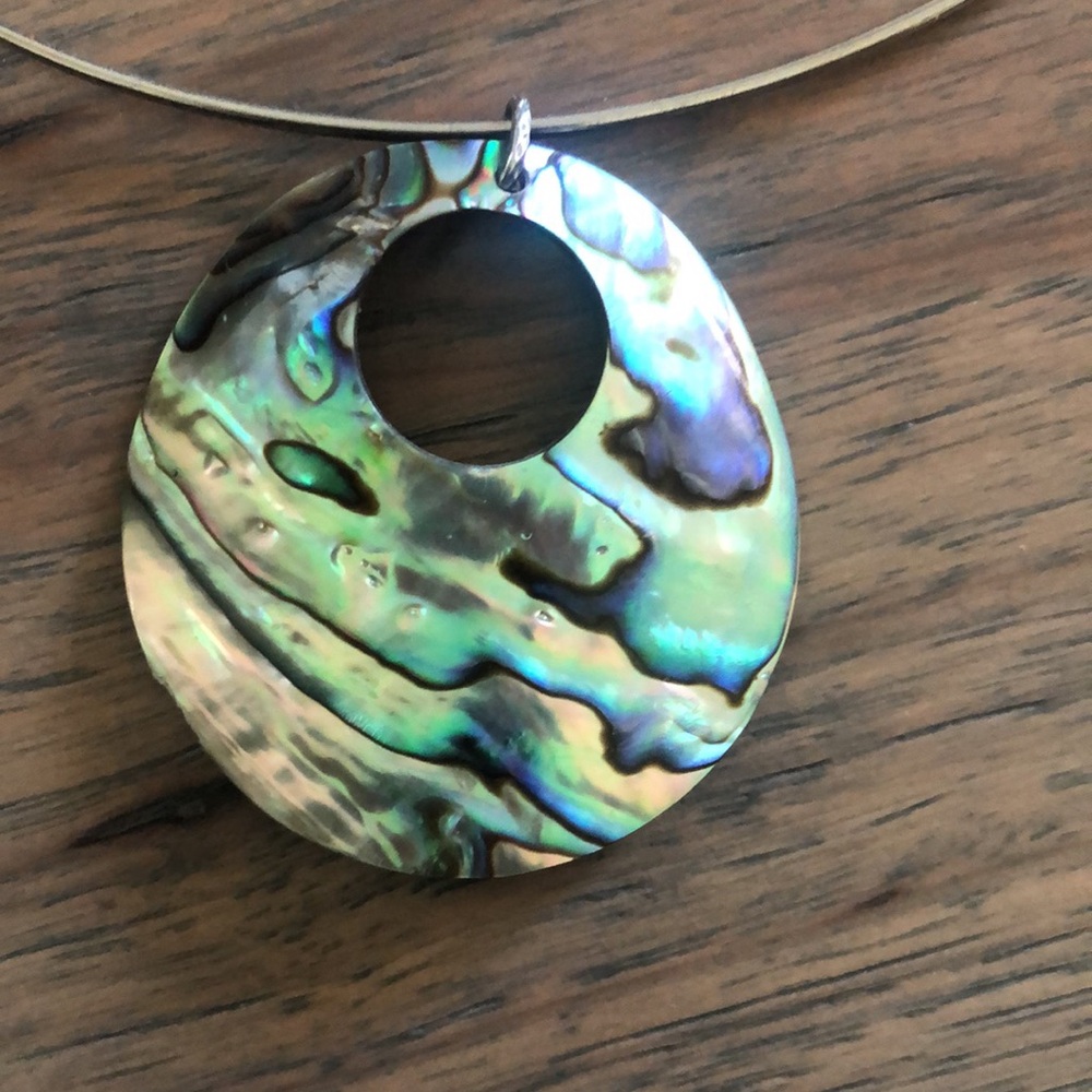 Shell necklace - Picture 4 of 6